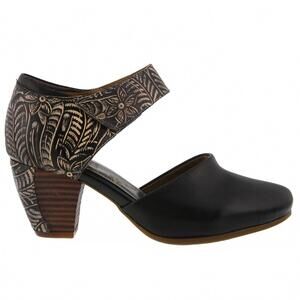 NEW SPRING FOOTWEAR women's toolie shoe in black